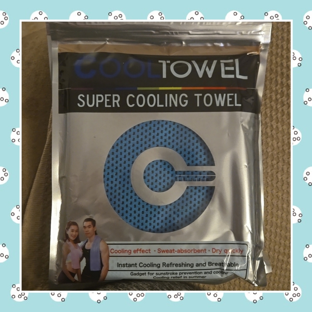 Nwt COOL TOWEL super cooling towel